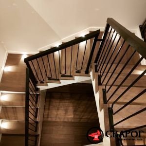 Поворотная лестница Лозанна с подсветкой